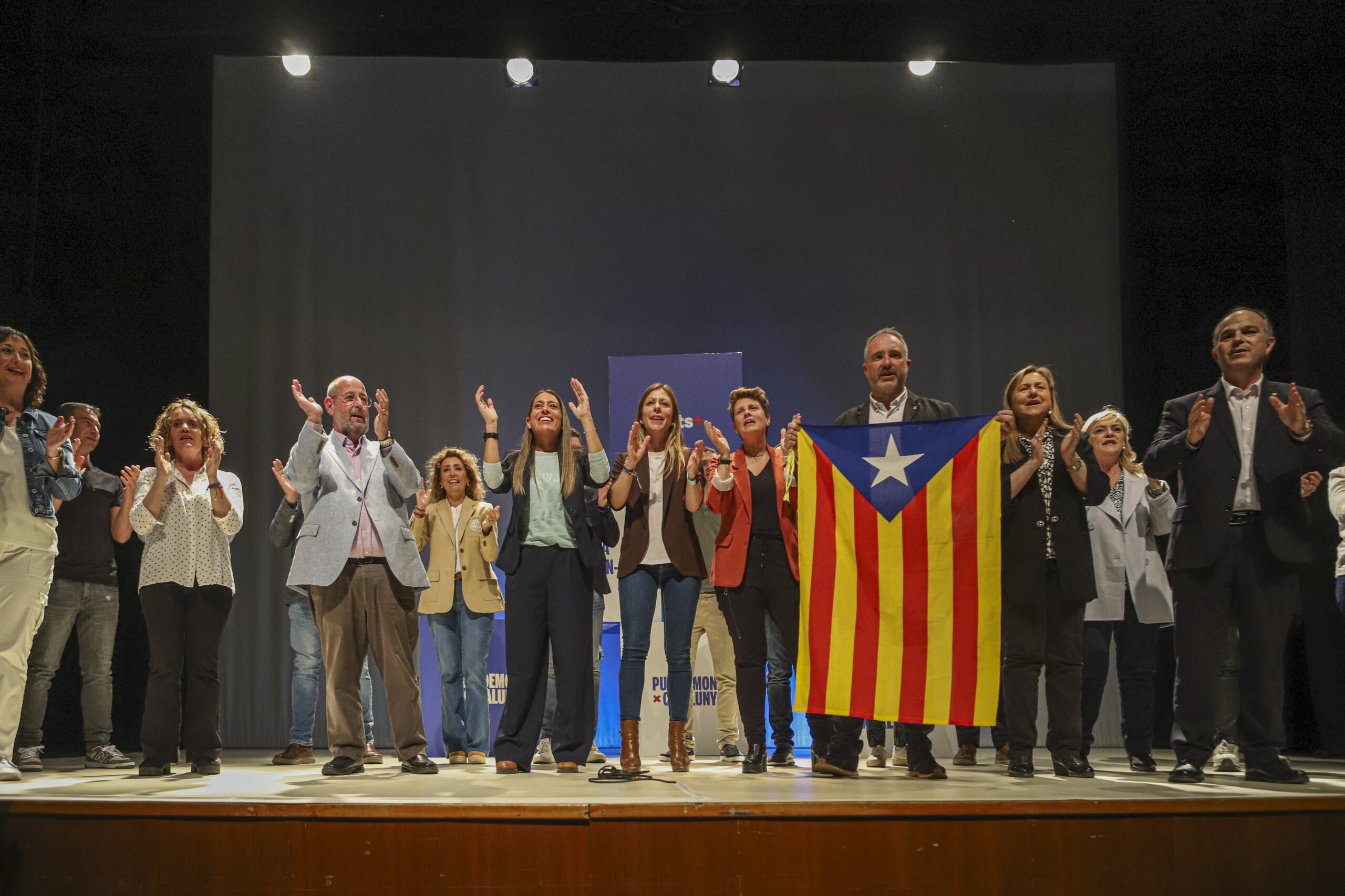 Turull: “La resposta als que volen espanyolitzar la campanya és més Catalunya i més Puigdemont” 